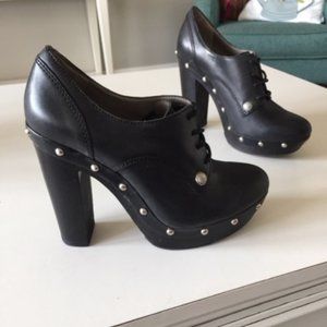 Vince Camuto leather studded oxford heels